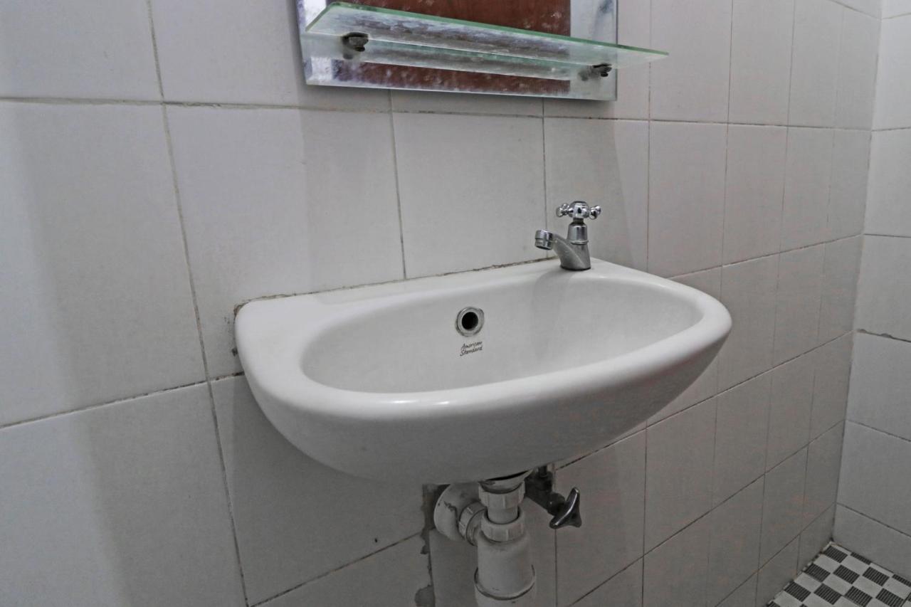 Borneo Hostel Jakarta Luaran gambar